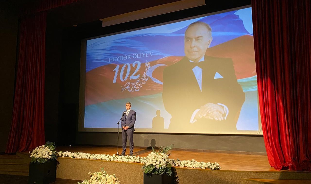Xəzər rayonunda Ulu Öndərə həsr olunmuş tədbir keçirilib - FOTOLAR