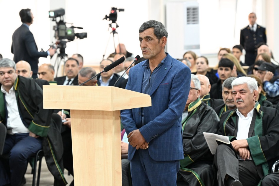 "Nənəmi “nə vaxtsa bizim ordu bu torpaqları alacaq” sözünə görə öldürdülər" - MƏHKƏMƏ (FOTOLAR)