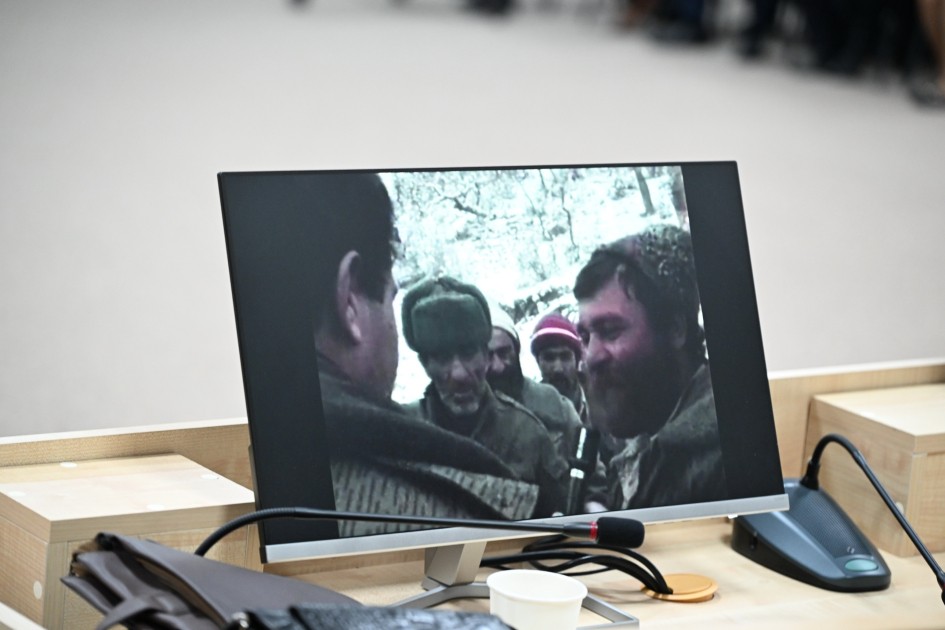 "Nənəmi “nə vaxtsa bizim ordu bu torpaqları alacaq” sözünə görə öldürdülər" - MƏHKƏMƏ (FOTOLAR)