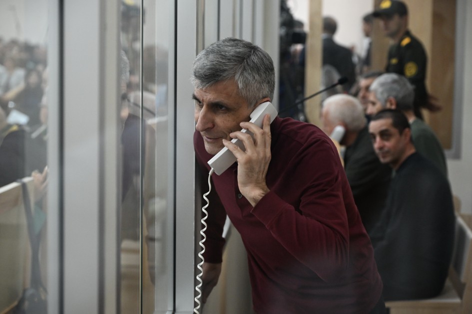 "Nənəmi “nə vaxtsa bizim ordu bu torpaqları alacaq” sözünə görə öldürdülər" - MƏHKƏMƏ (FOTOLAR)