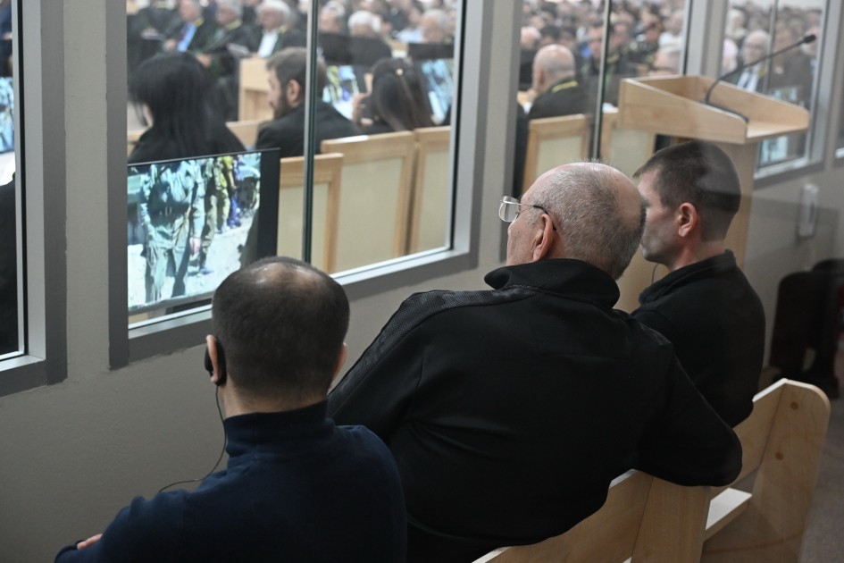 "Nənəmi “nə vaxtsa bizim ordu bu torpaqları alacaq” sözünə görə öldürdülər" - MƏHKƏMƏ (FOTOLAR)