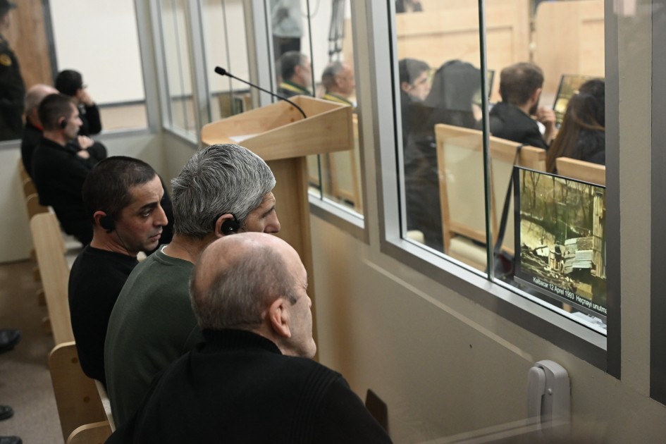 "Nənəmi “nə vaxtsa bizim ordu bu torpaqları alacaq” sözünə görə öldürdülər" - MƏHKƏMƏ (FOTOLAR)