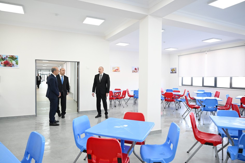 Prezident Kəngərlidəki işlərlə tanış oldu - FOTOLAR (YENİLƏNİB)