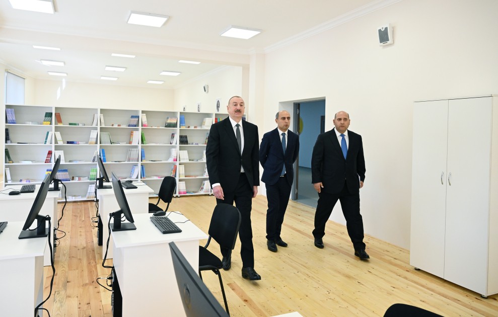 Prezident Kəngərlidəki işlərlə tanış oldu - FOTOLAR (YENİLƏNİB)