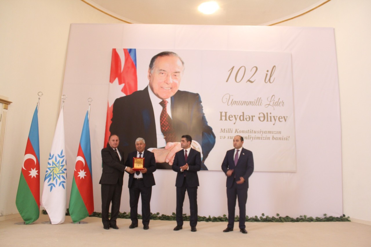Göygöldə Heydər Əliyevin 102 illiyinə həsr olunmuş konfrans keçirilib - FOTOLAR