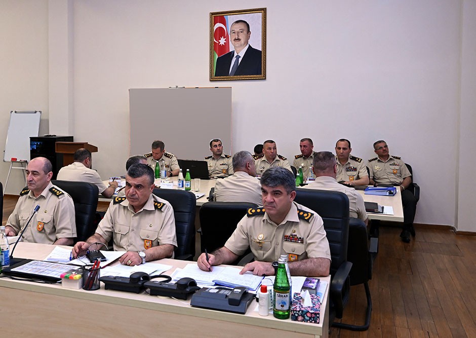 Ordumuzda komanda-qərargah məşqi keçirilir - FOTO