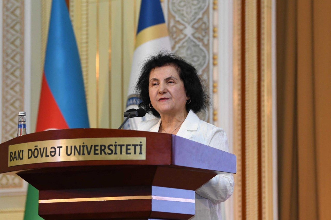 BDU-da milli mətbuatın 150 illik yubileyinə həsr olunmuş beynəlxalq konfrans keçirilib - FOTOLAR