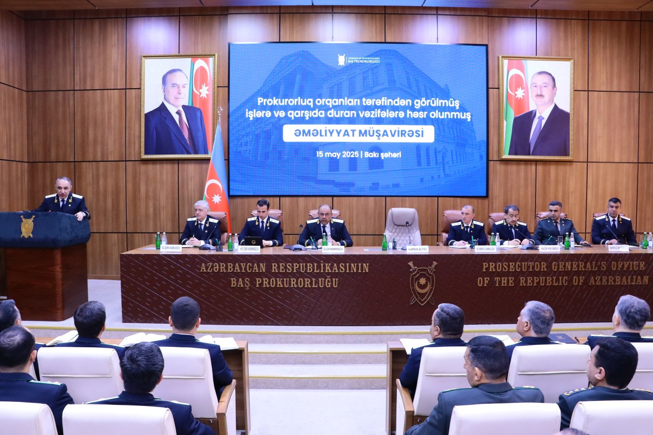 Kamran Əliyev müşavirə keçirdi - FOTOLAR