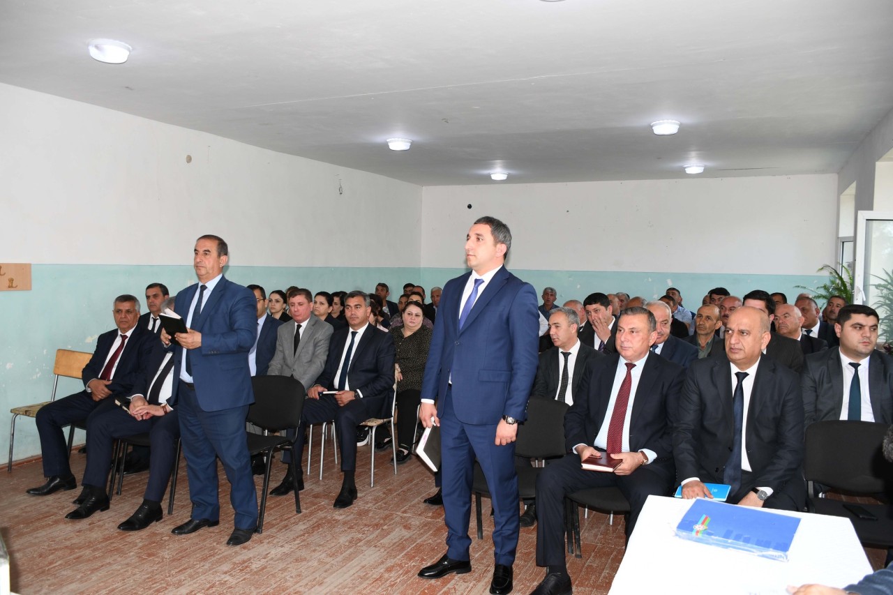 İcra başçısı Vaqif Həsənov növbəti səyyar qəbul keçirib - FOTOLAR