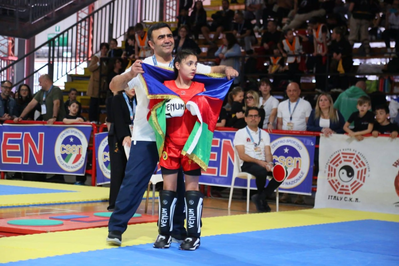 Əminə finala vəsiqə qazanıb - FOTOLAR