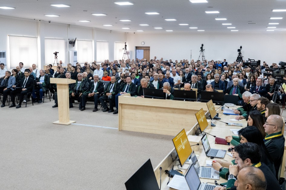 "Komandirlərdən biri qardaşım olub" - İşğal etirafları (FOTOLAR)
