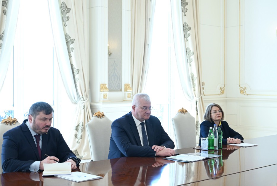 Prezident Ukraynanın xarici işlər nazirini qəbul etdi - FOTOLAR (YENİLƏNİB)