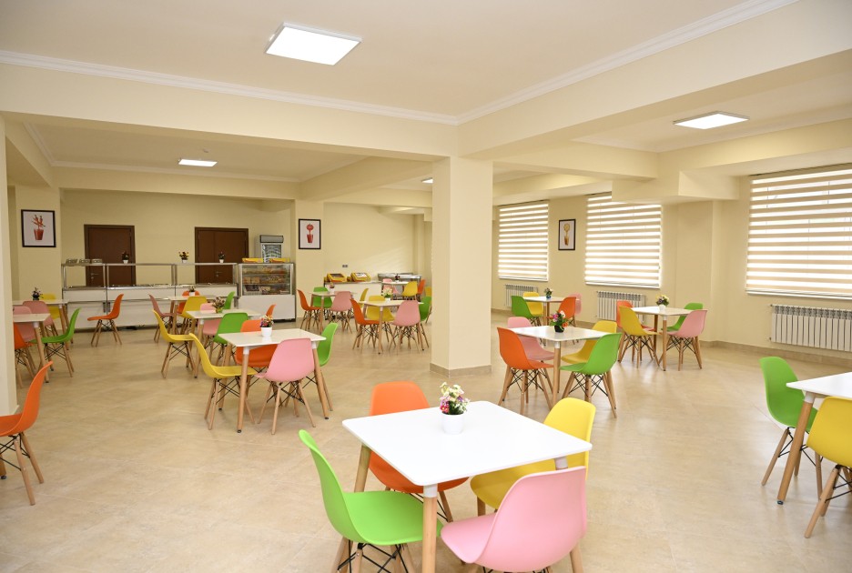 Prezident “Talıstan” liseyinin açılışında - FOTOLAR (YENİLƏNİB)