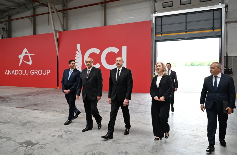 İlham Əliyev "Coca-Cola" zavodunun açılışını etdi - FOTOLAR (YENİLƏNİB)