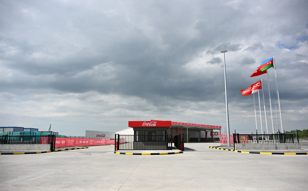 İlham Əliyev "Coca-Cola" zavodunun açılışını etdi - FOTOLAR (YENİLƏNİB)
