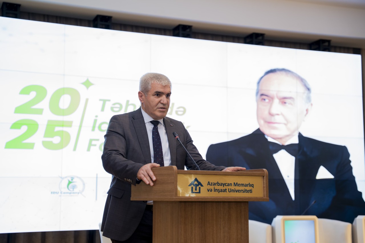 AzMİU-da Heydər Əliyevə həsr olunmuş tədbir keçirilib - FOTOLAR
