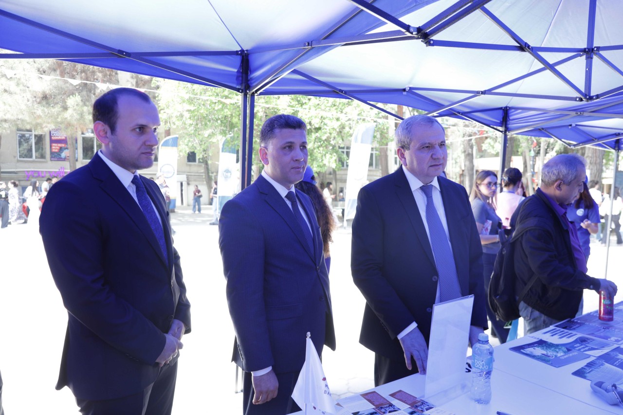 BDU-da Karyera Festivalının açılış mərasimi olub - FOTOLAR
