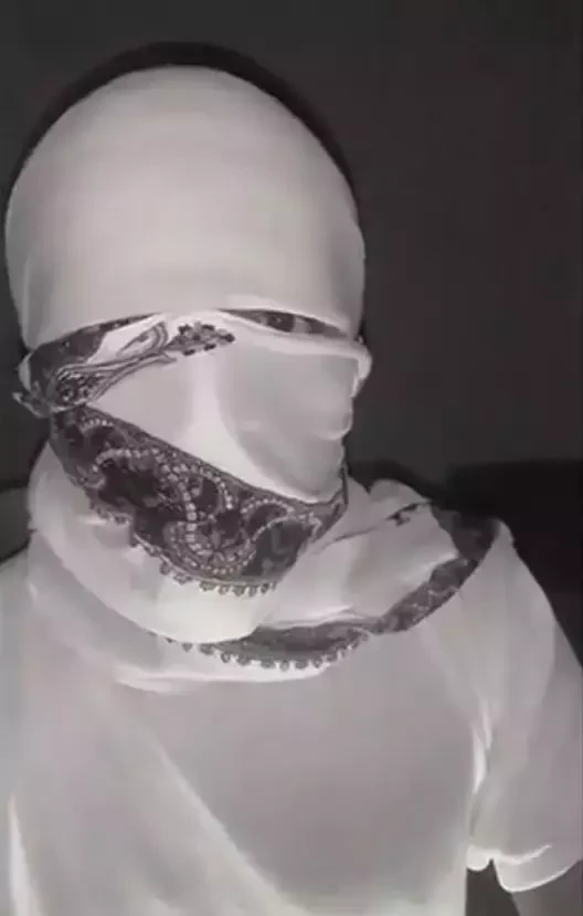 Üzlərini gizlədib, Şahzadəni hədələdilər - FOTOLAR