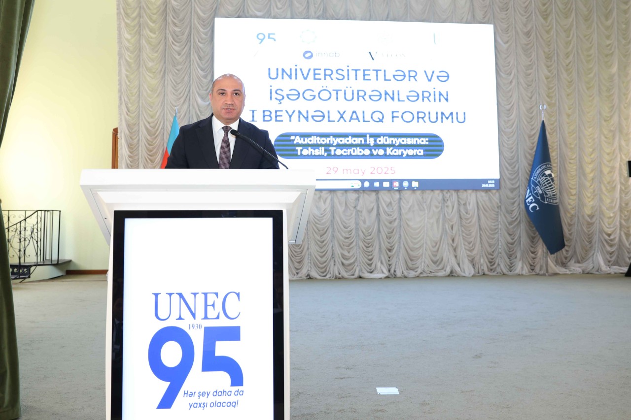UNEC-də beynəlxalq forum keçirilib - FOTOLAR