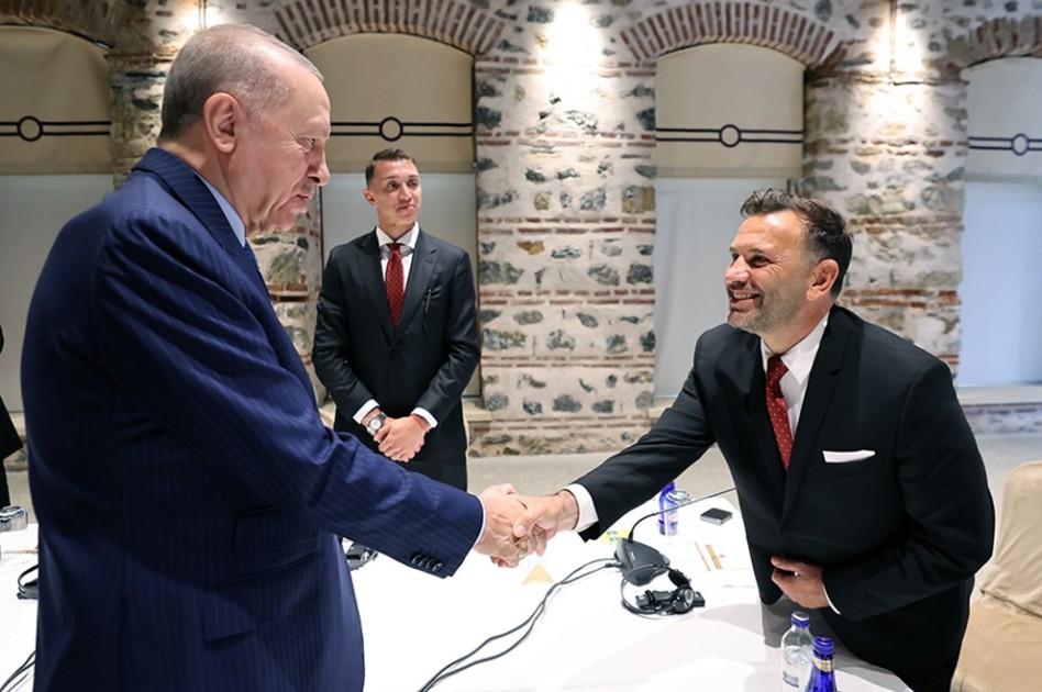 Ərdoğan “Qalatasaray”ı qəbul etdi - FOTOLAR