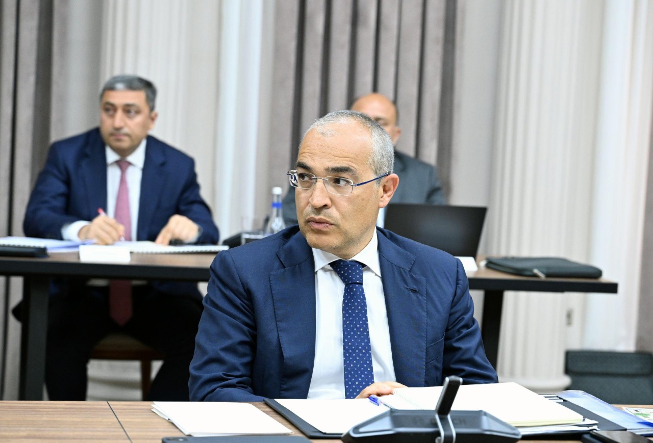 Əli Əsədov tapşırıqlar verdi - FOTOLAR