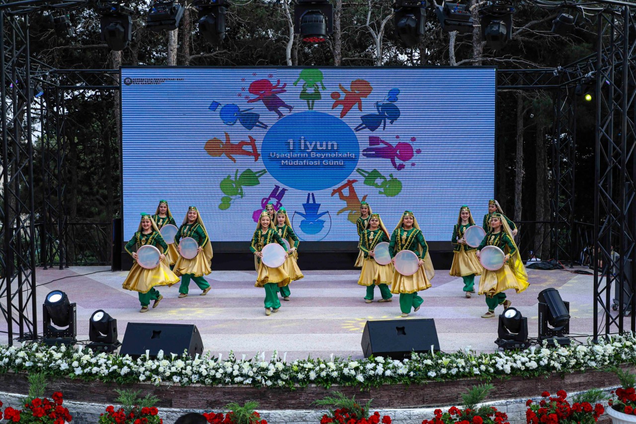 Xətai rayonunda Uşaqlar Günü ilə bağlı konsert təşkil olundu - VİDEO+FOTOLAR