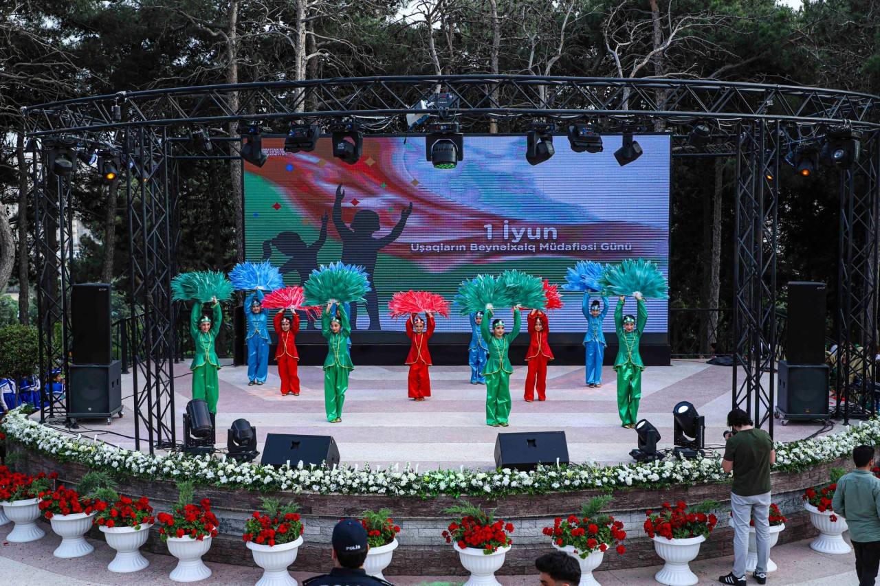 Xətai rayonunda Uşaqlar Günü ilə bağlı konsert təşkil olundu - VİDEO+FOTOLAR