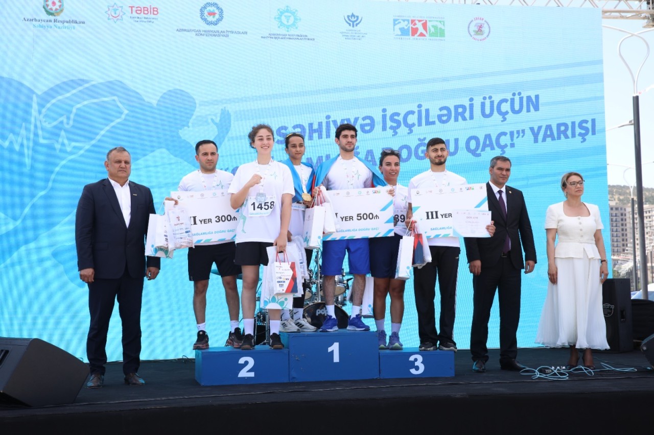 AHİK-in üzv təşkilatı Bakıda qaçış yarışı təşkil edib - FOTOLAR