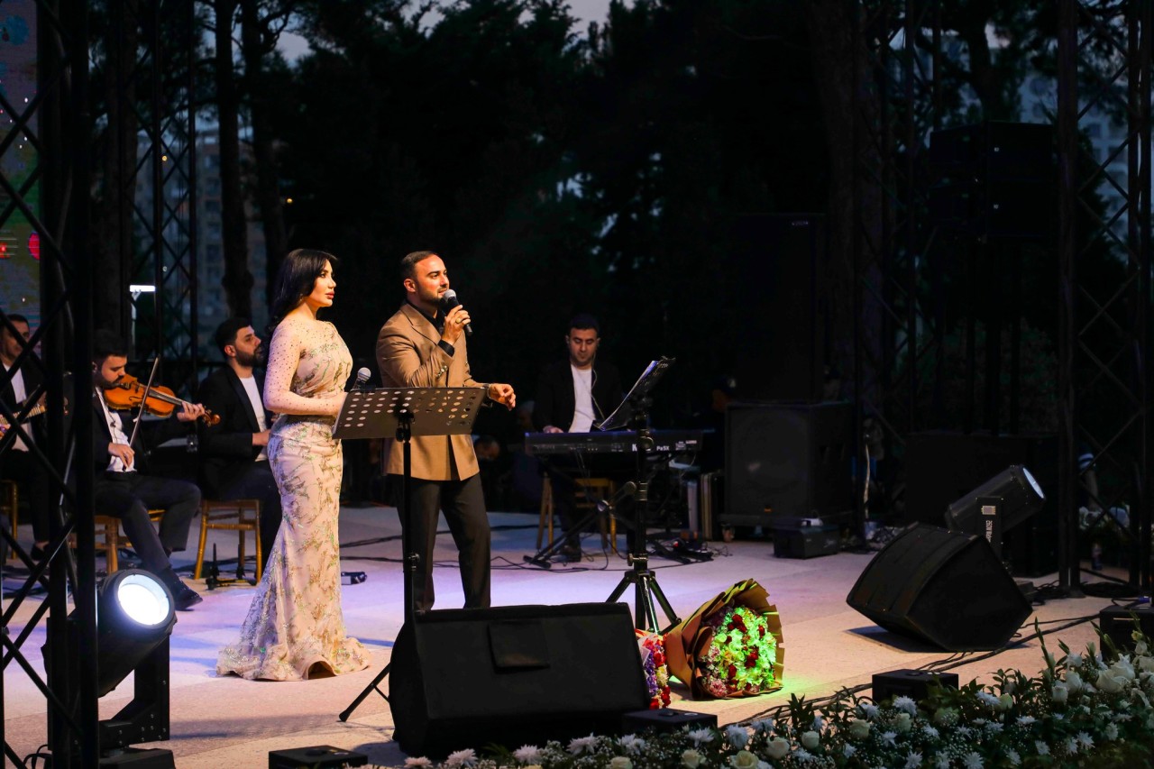 Xətai rayonunda bayram konserti keçirildi - FOTOLAR+VİDEO