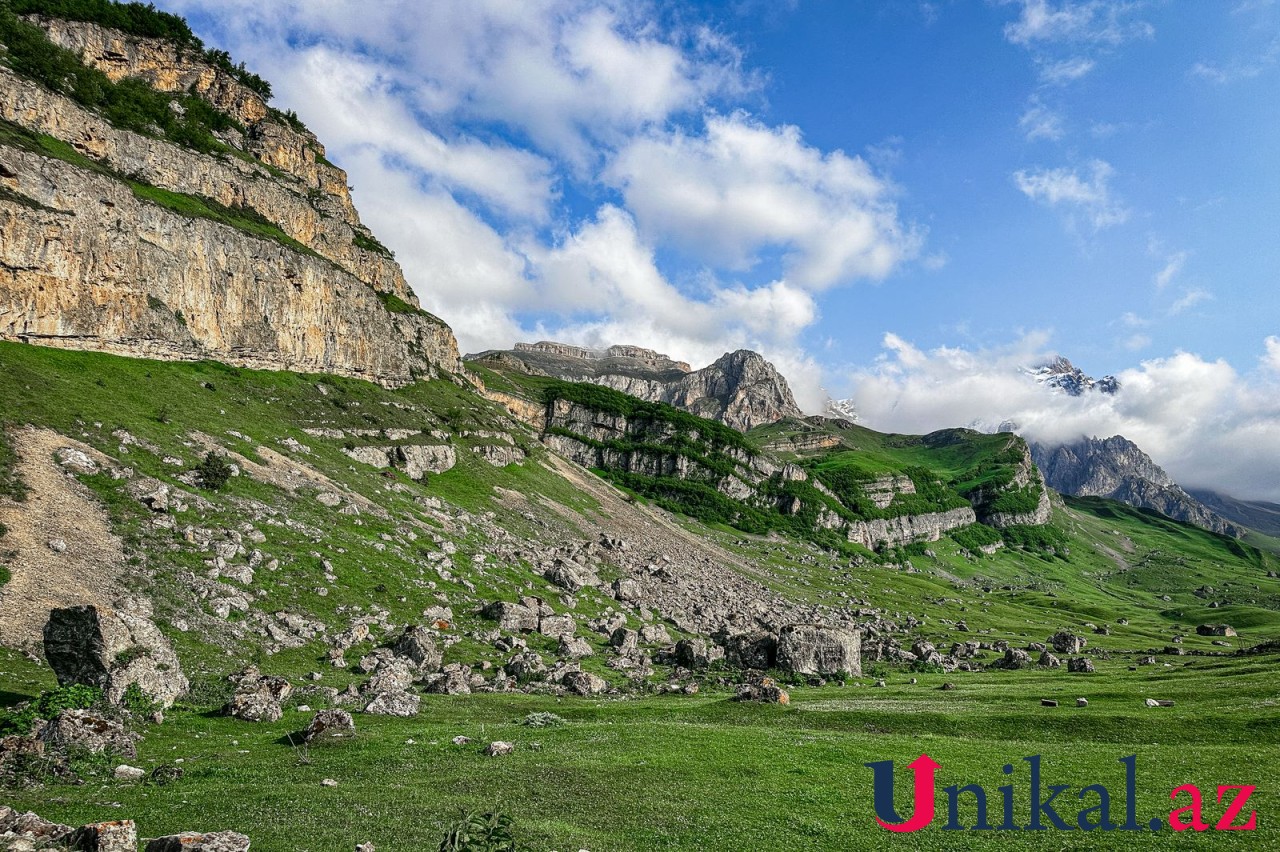 1300 metr yüksəklikdə yerləşən kənd - Lazadan FOTOLAR