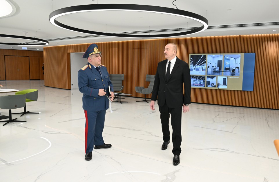 İlham Əliyev Gömrük Komitəsinin yeni binasının açılışını etdi - FOTOLAR