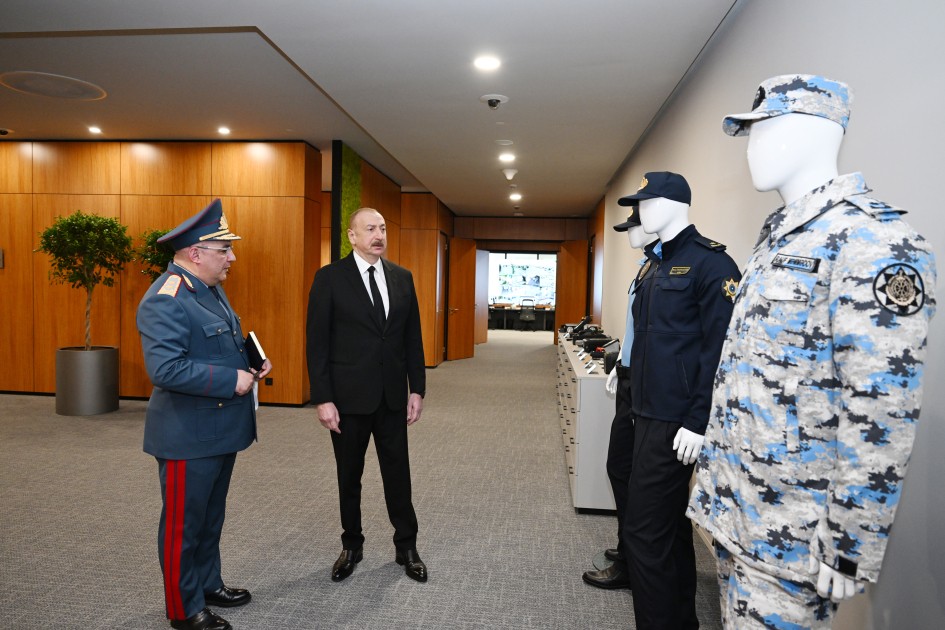 İlham Əliyev Gömrük Komitəsinin yeni binasının açılışını etdi - FOTOLAR