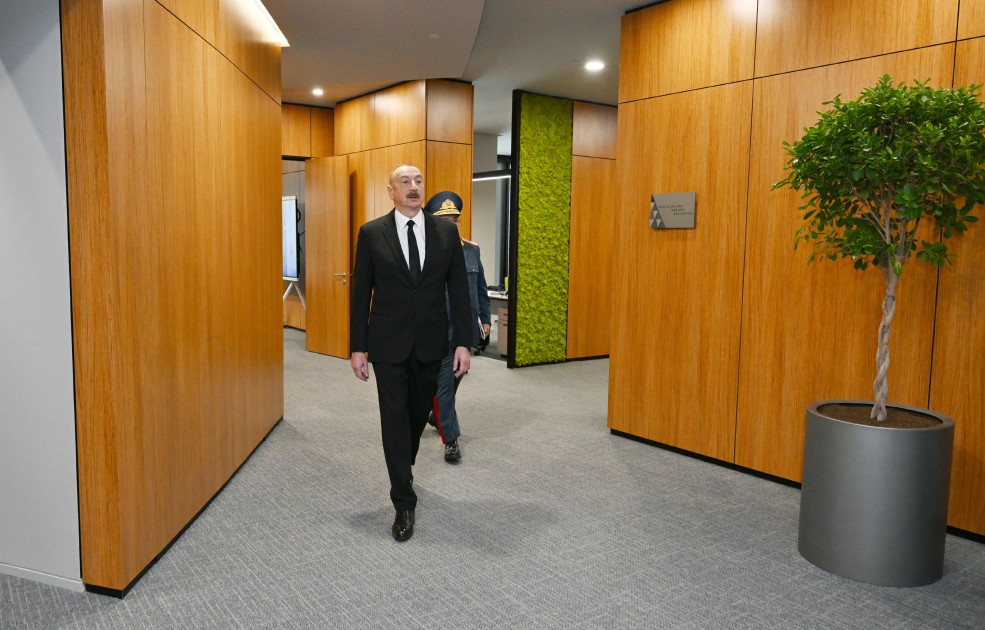 İlham Əliyev Gömrük Komitəsinin yeni binasının açılışını etdi - FOTOLAR