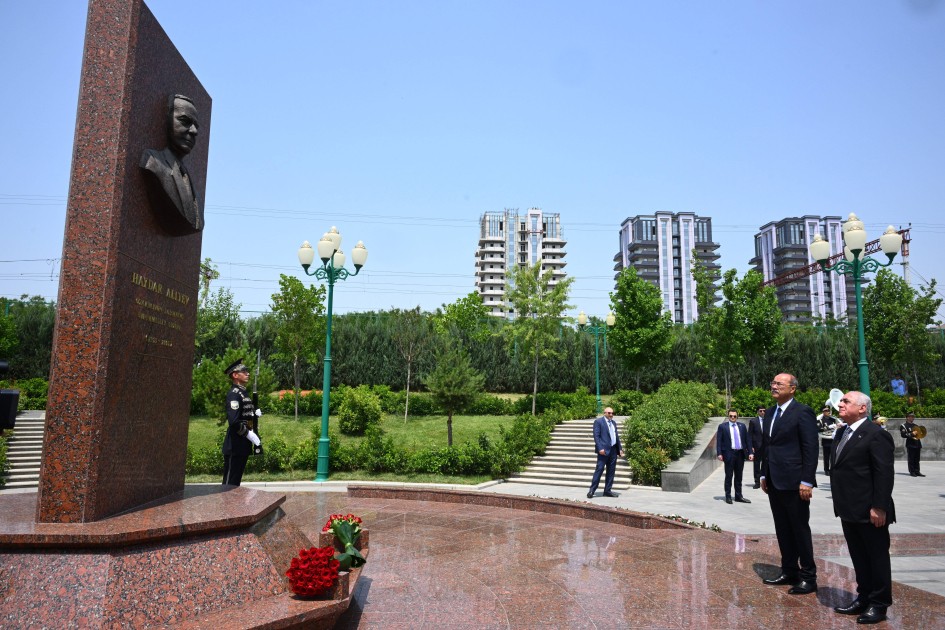 Azərbaycan və Özbəkistan Baş nazirlərinin görüşü keçirildi - FOTOLAR