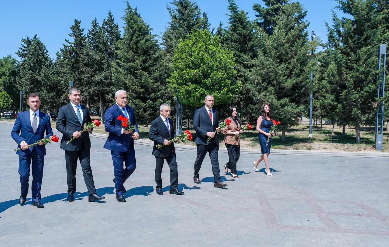 YAP Sabunçu rayon təşkilatı Qurtuluş Günü ilə bağlı tədbir keçirdi - FOTOLAR