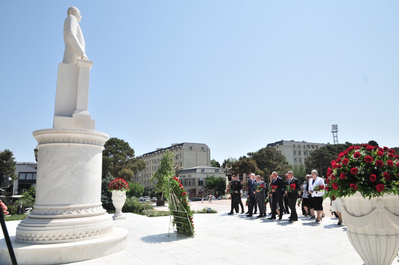 Abşeronda Milli Qurtuluş Günü təntənə ilə qeyd edildi - FOTOLAR