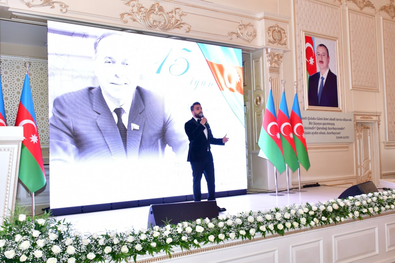 Abşeronda Milli Qurtuluş Günü təntənə ilə qeyd edildi - FOTOLAR