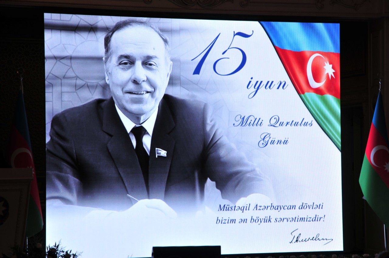 Abşeronda Milli Qurtuluş Günü təntənə ilə qeyd edildi - FOTOLAR