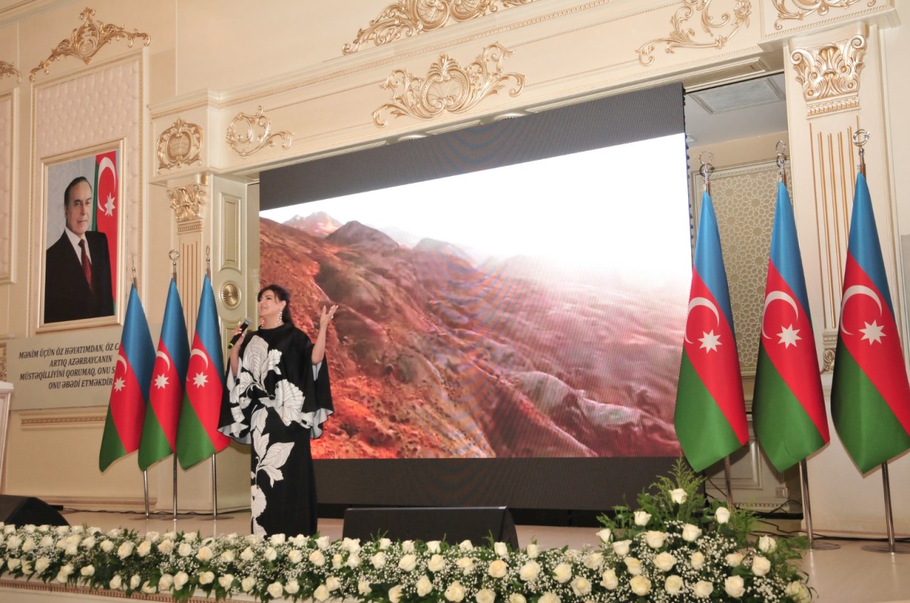 Abşeronda Milli Qurtuluş Günü təntənə ilə qeyd edildi - FOTOLAR