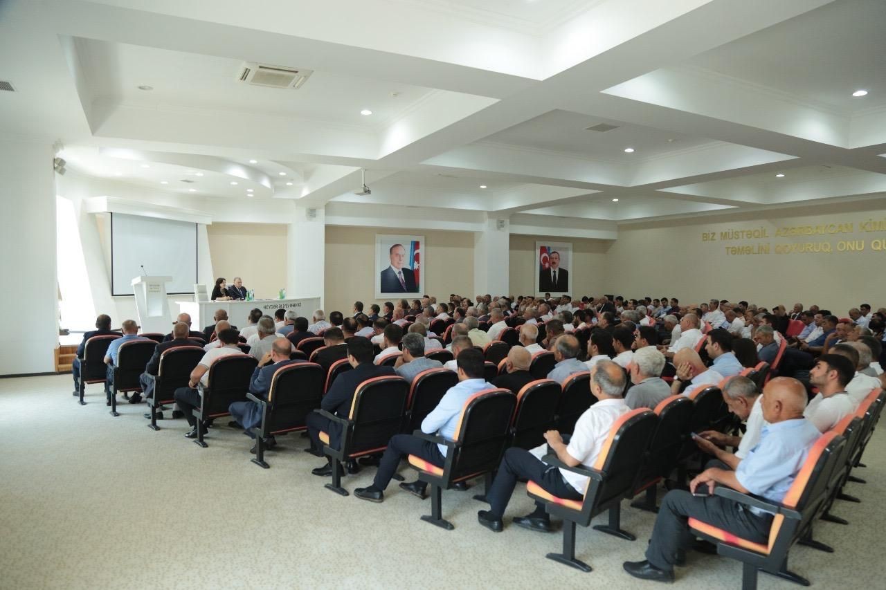 Sabirabadda taxıl biçini prosesinin təşkilinə həsr olunmuş müşavirə keçirilib - FOTOLAR