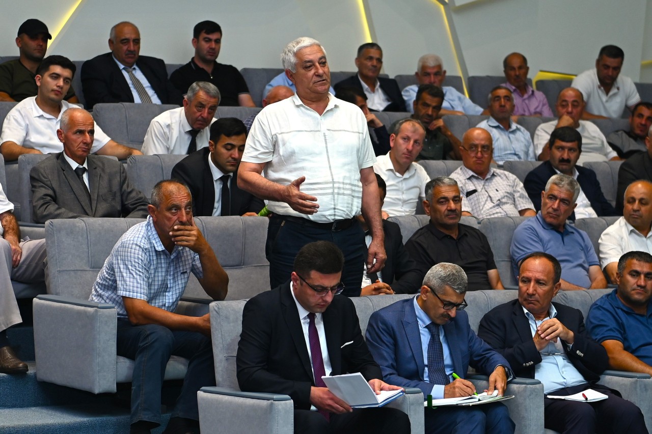 Şəkidə regional müşavirə keçirilib - FOTOLAR