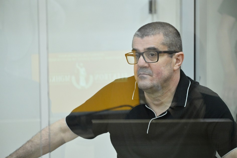 Silahları Ermənistan silahlı qüvvələrindən onların tərkib hissəsi kimi alırdıq - Levon Mnatsakanyan