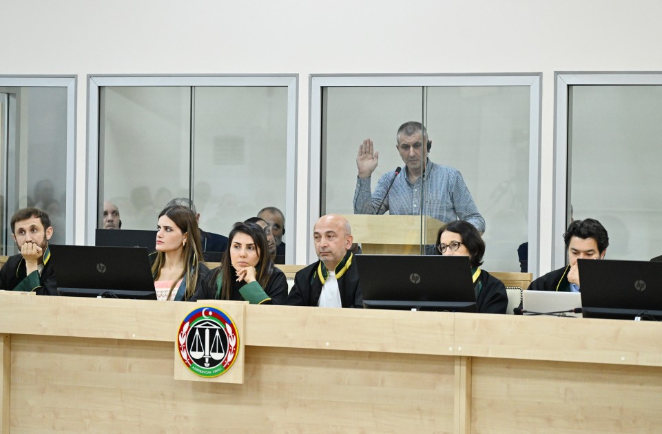 Silahları Ermənistan silahlı qüvvələrindən onların tərkib hissəsi kimi alırdıq - Levon Mnatsakanyan