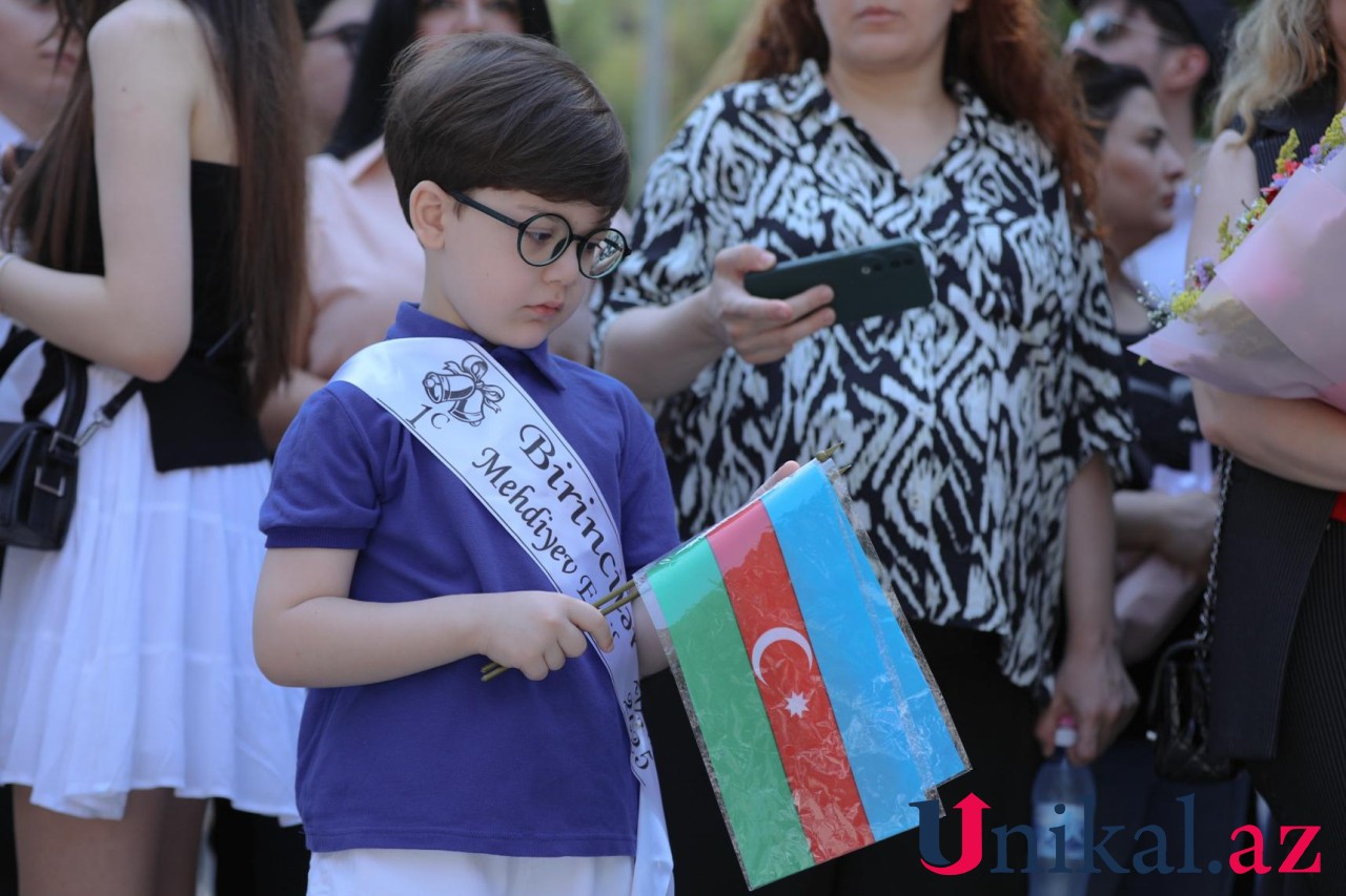 Onlar üçün "Son zəng" çalındı - FOTOLAR