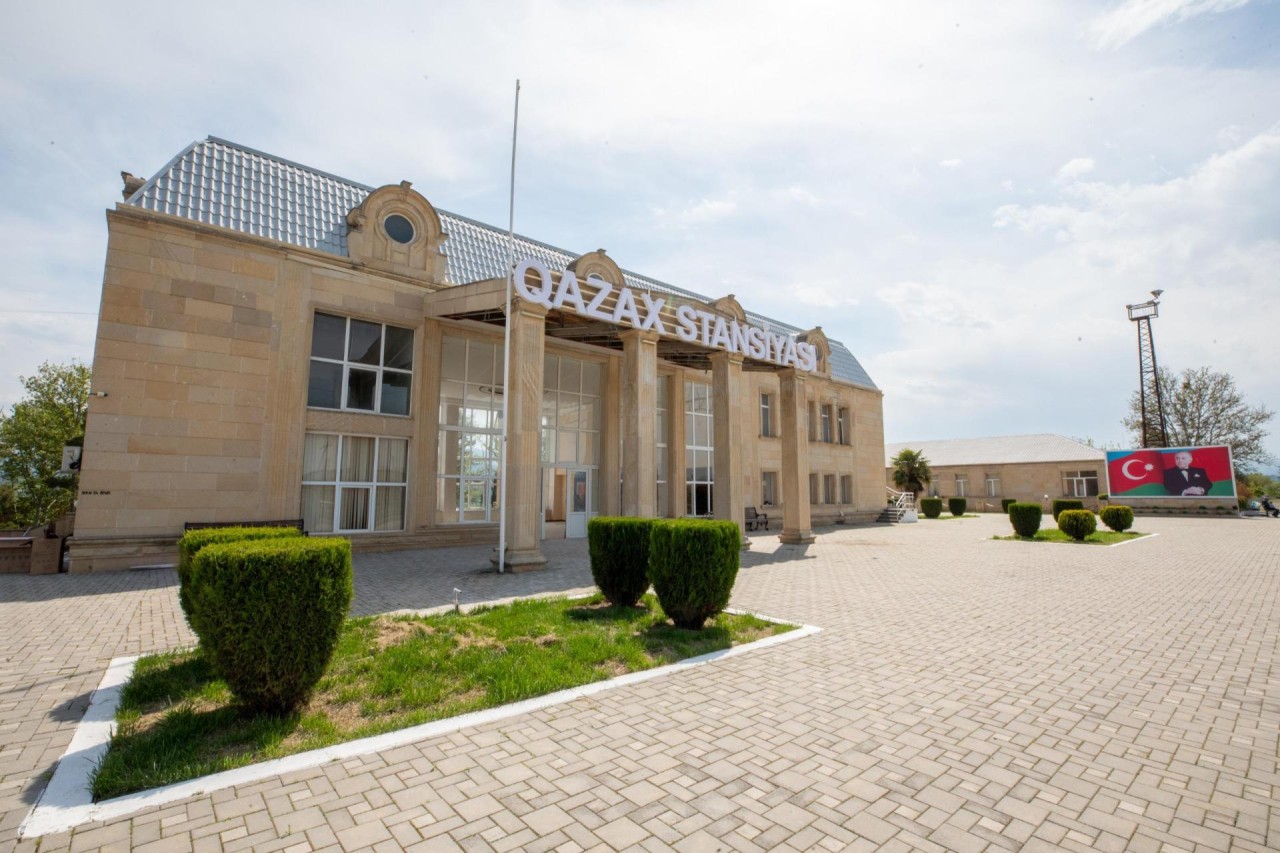 Qazaxa ilk dəfə sürətli qatarlarla sərnişindaşımaya başlanılır