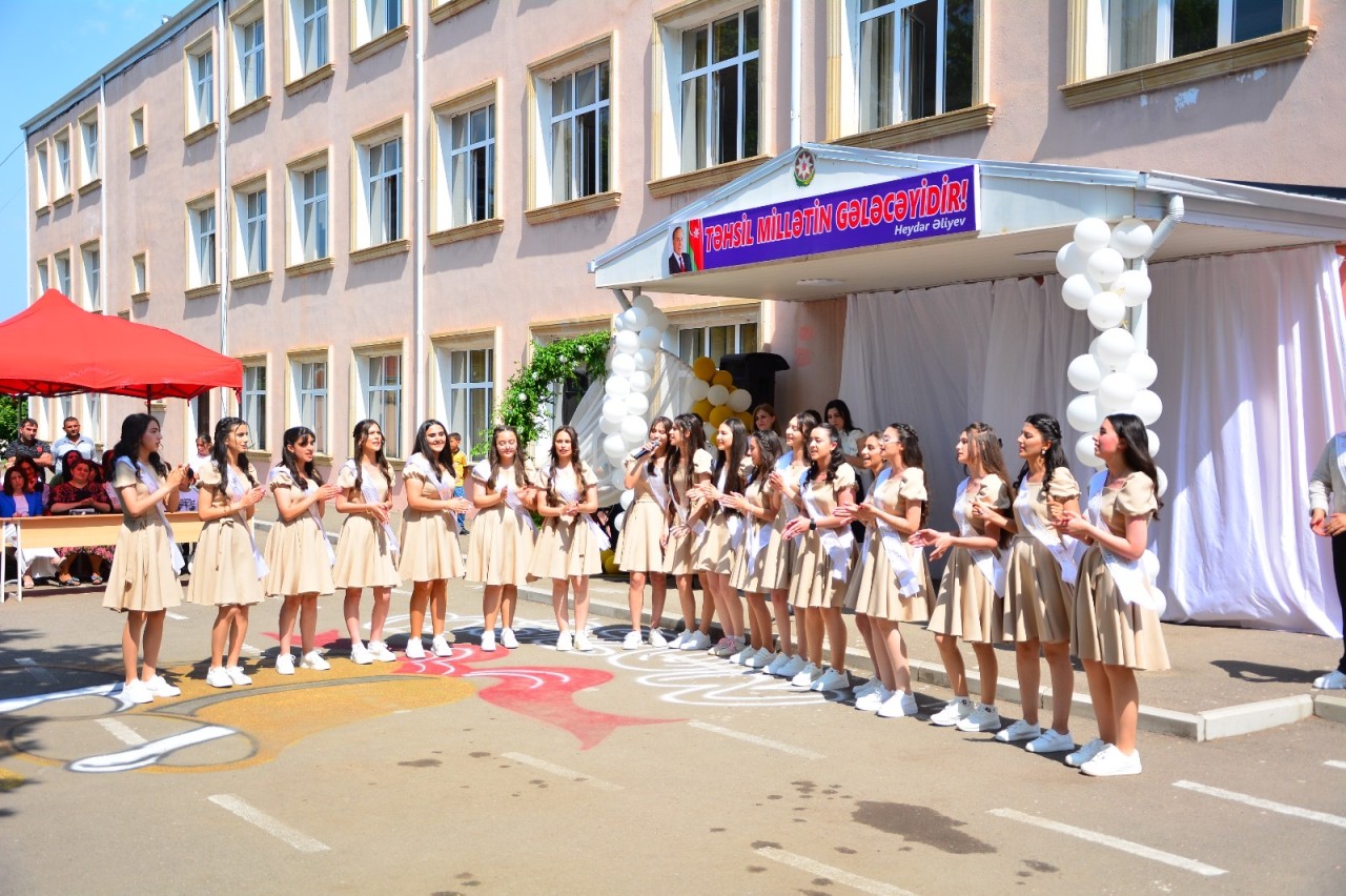 Ağstafada “Son zəng” tədbirləri - FOTOLAR