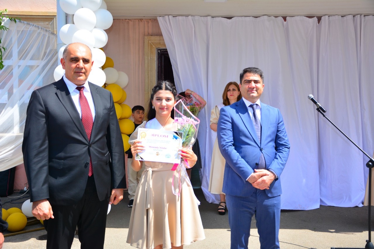 Ağstafada “Son zəng” tədbirləri - FOTOLAR