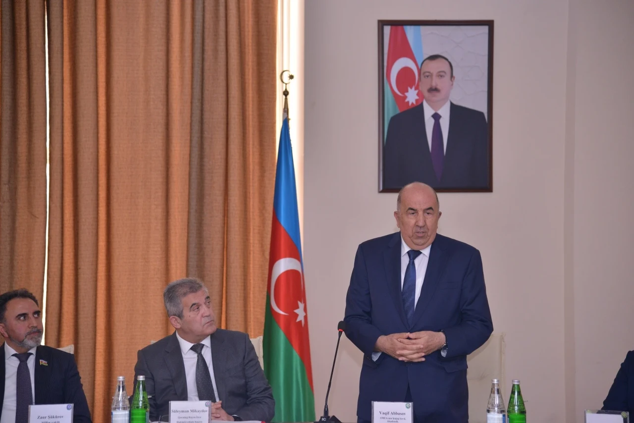 Qaradağda Milli Qurtuluş Günü münasibətilə dəyirmi masa keçirilib 