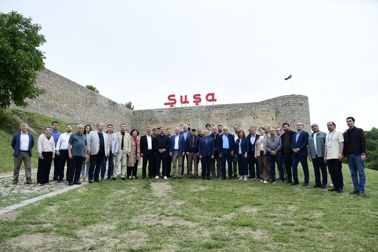 YAP Şuşada beynəlxalq konfrans keçirdi - FOTOLAR