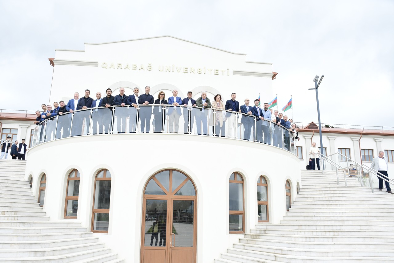 YAP Şuşada beynəlxalq konfrans keçirdi - FOTOLAR